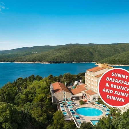 Miramar Sunny Hotel By Valamar Rabac Eksteriør billede