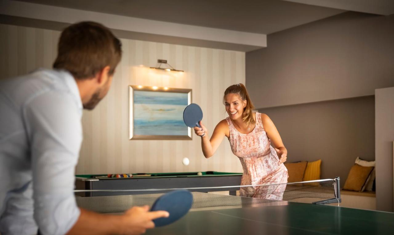 Miramar Sunny Hotel By Valamar Rabac Eksteriør billede