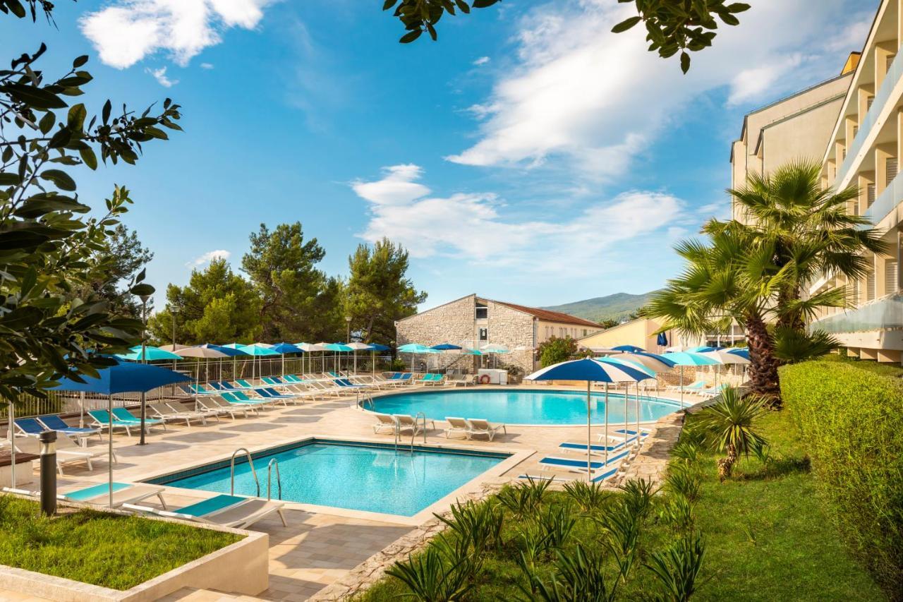 Miramar Sunny Hotel By Valamar Rabac Eksteriør billede