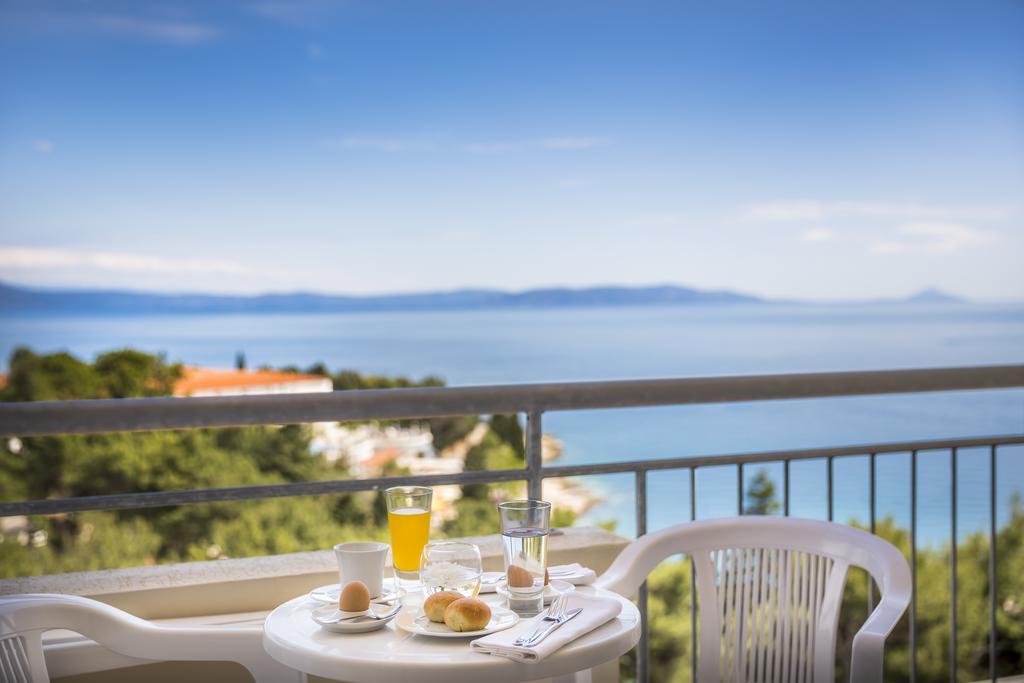 Miramar Sunny Hotel By Valamar Rabac Eksteriør billede