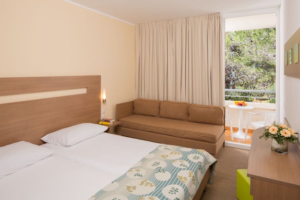 Miramar Sunny Hotel By Valamar Rabac Eksteriør billede