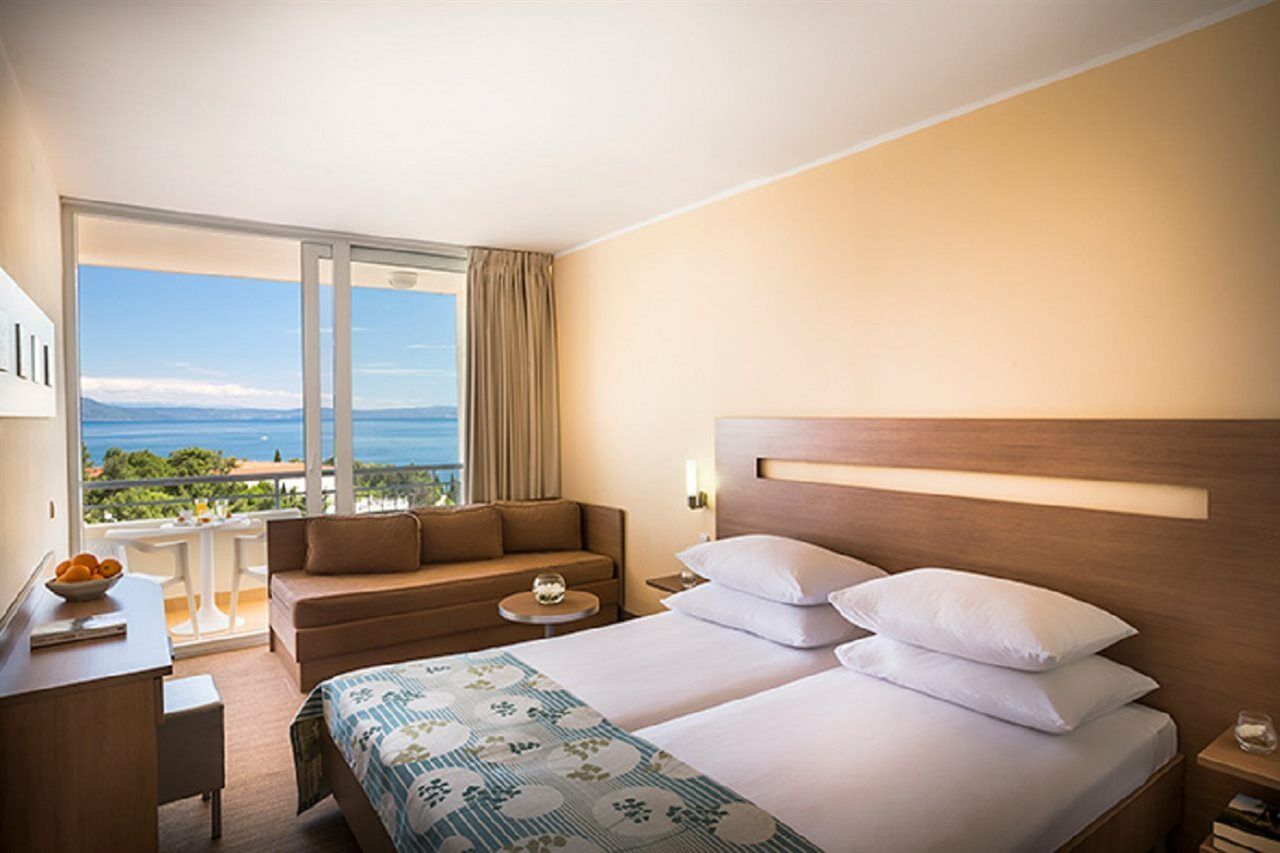 Miramar Sunny Hotel By Valamar Rabac Eksteriør billede